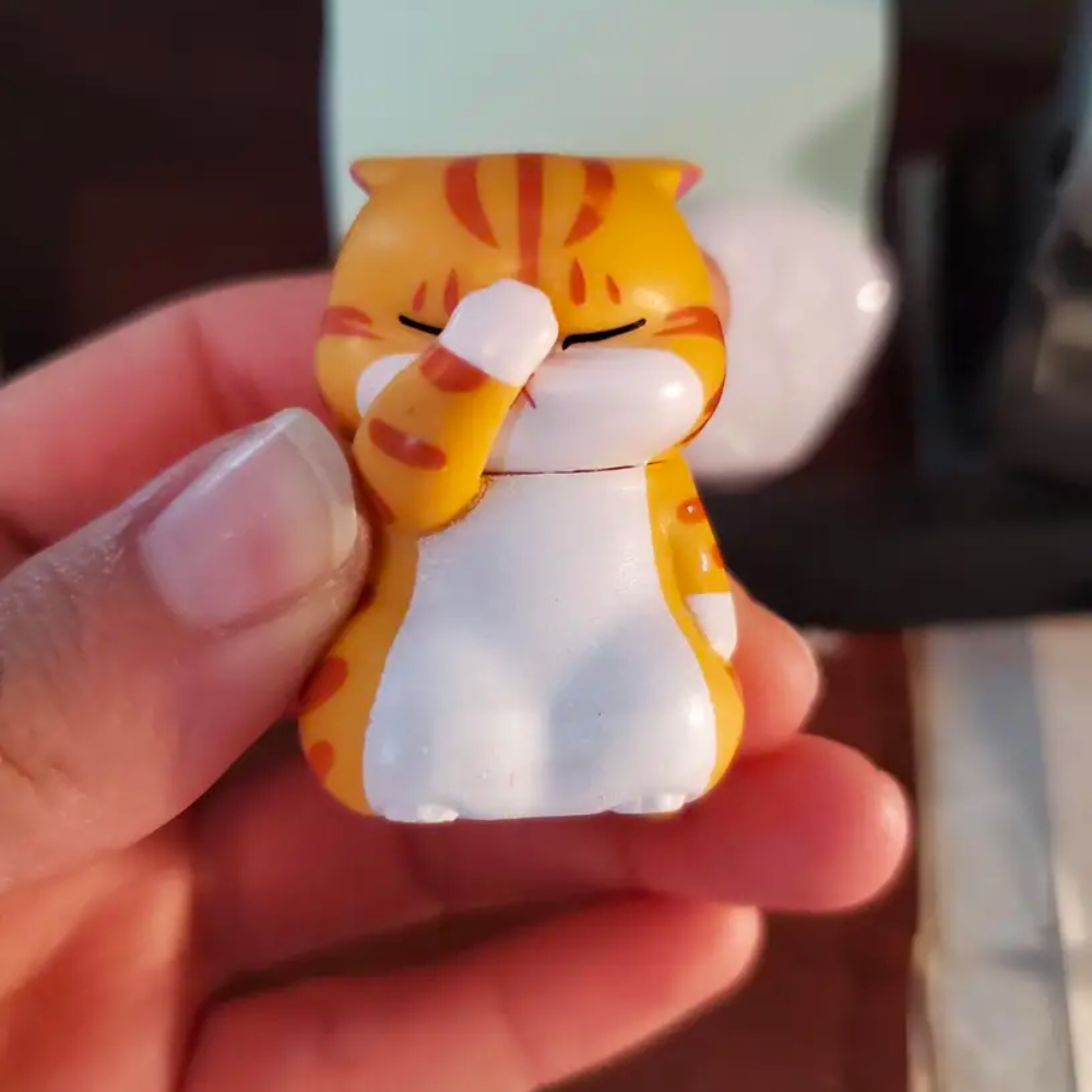 Kedi Yüzlü Palmiye Heykelciği