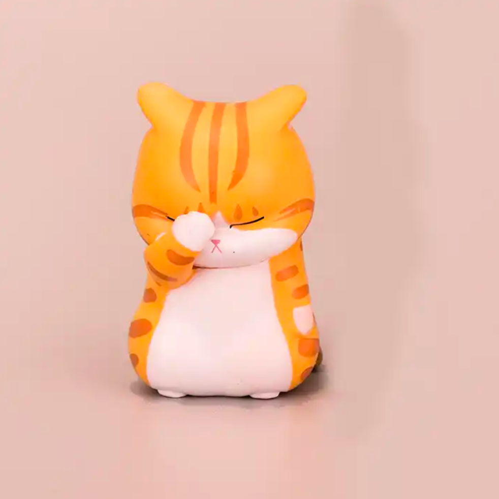 Kedi Yüzlü Palmiye Heykelciği