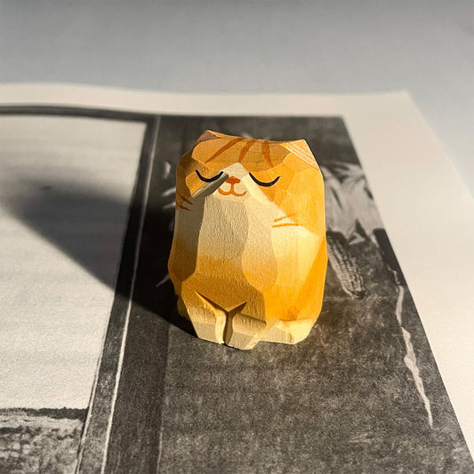 El Oyması Kedi Figürinleri